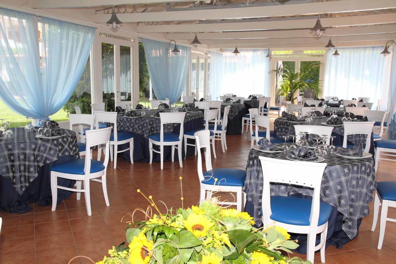 Costa Azzurra Hotel Pulsano Exterior photo