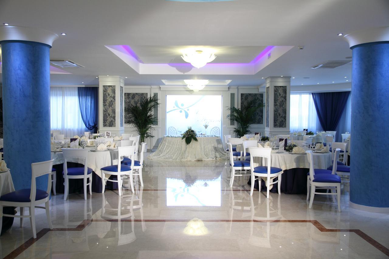 Costa Azzurra Hotel Pulsano Exterior photo